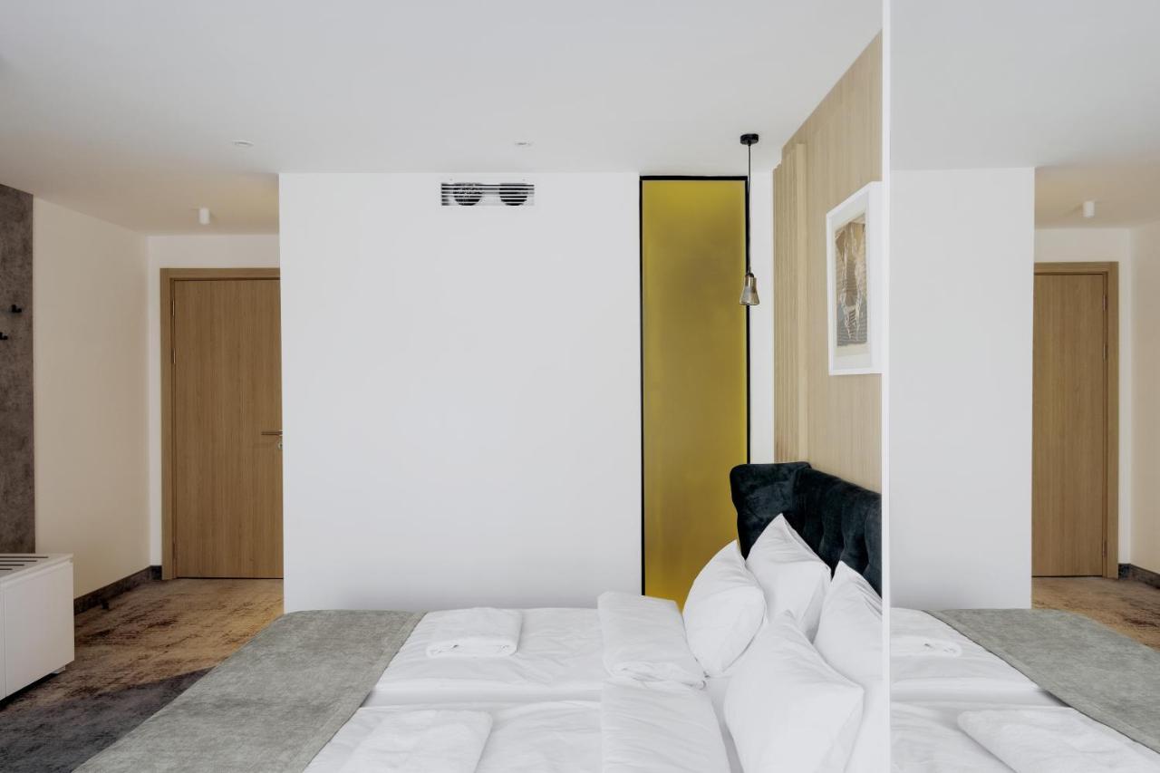 Boutique Macchiato Rooms Novi Sad Eksteriør bilde